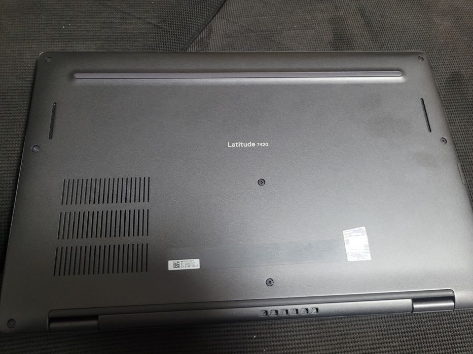 Dell latitude 7420 ,procesor i7 gen 11