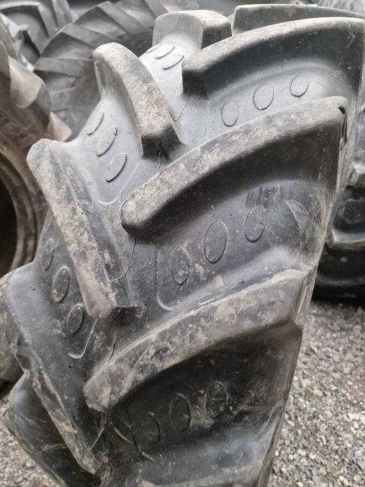 Anvelopă agri 380/70R20 marca BKT