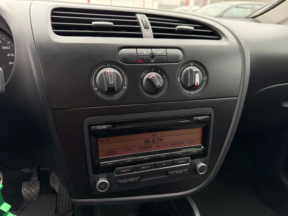 Seat Leon 2011 1.4 MPI 86cp Euro5, Clima, Rate cu avans 0% !
