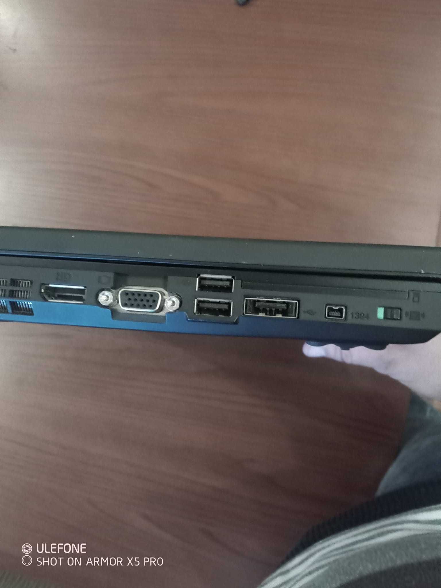 Vand Laptop I5 Lenovo pret 680 lei