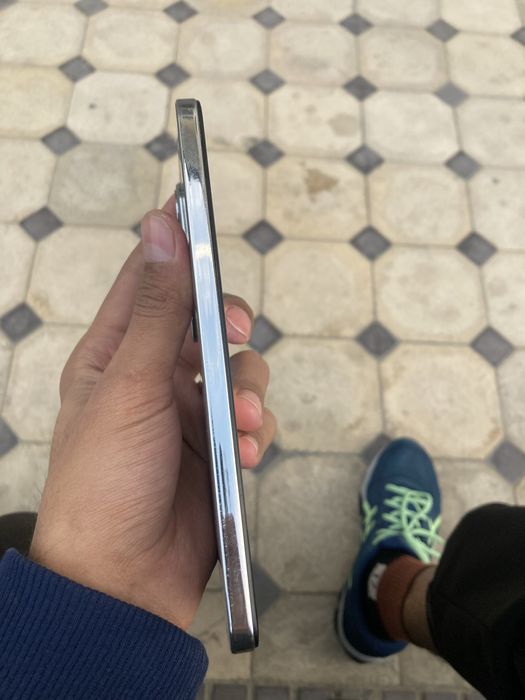 Vivo v40 lite 256 gb