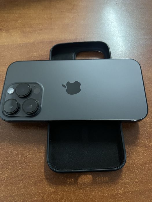 Iphone 14 pro Garanție