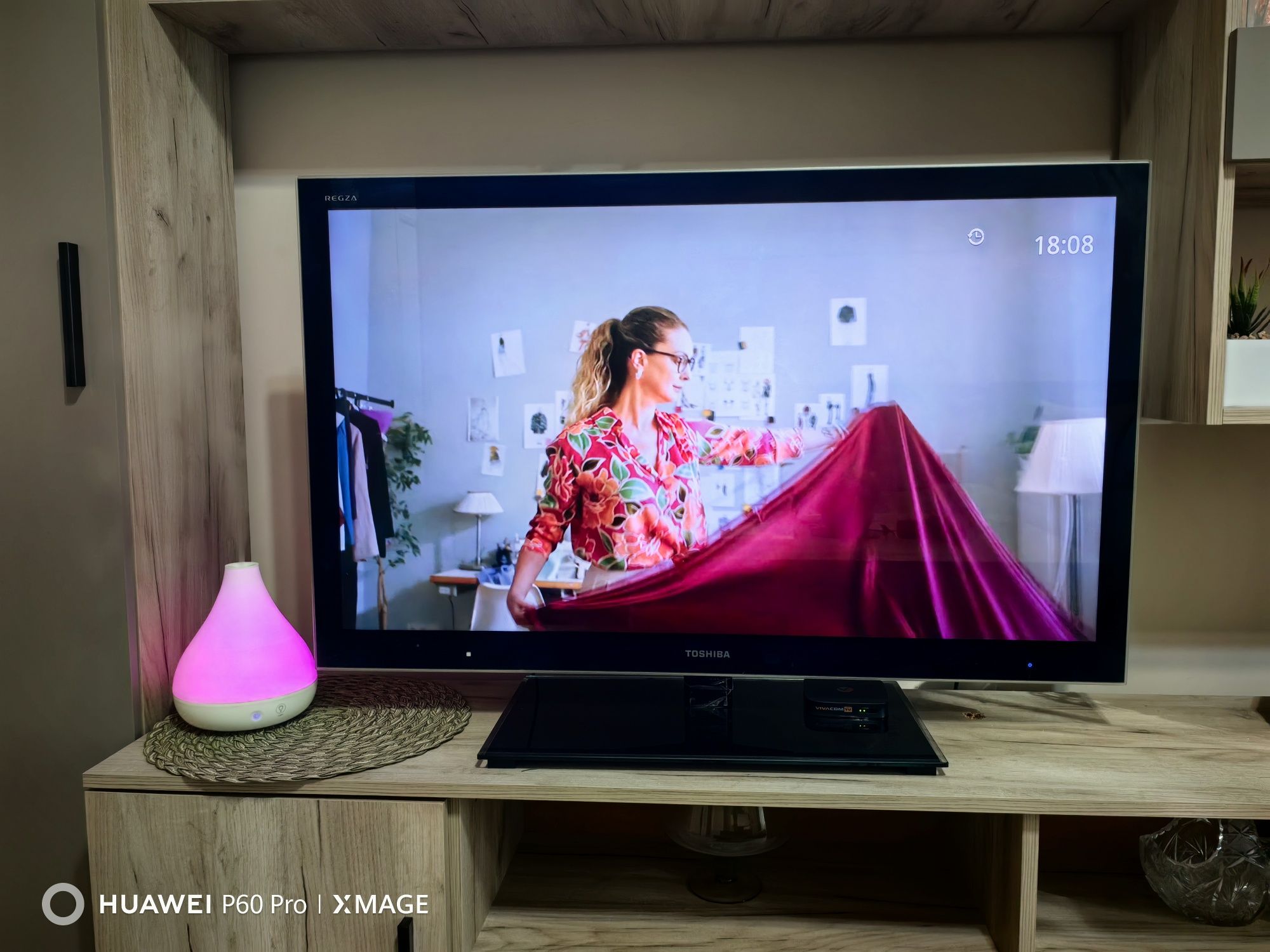 TOSHIBA REGZA 43инча перфектен