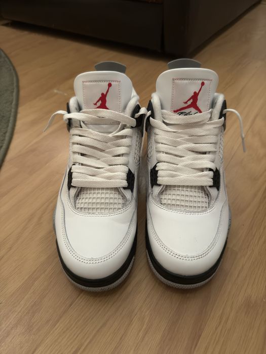 Jordan 4 White Cement
