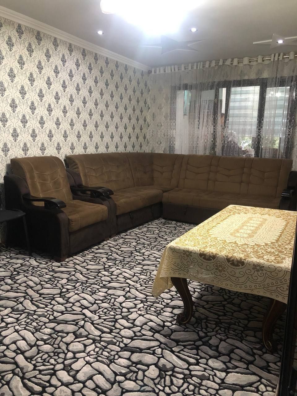 Майский Срочно продается 3х комнатная квартира.