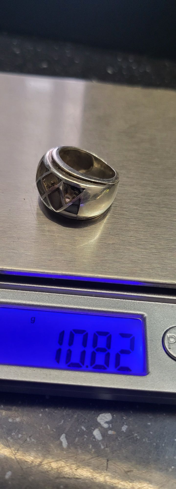 Сребърен пръстен 10.82гр -70лв