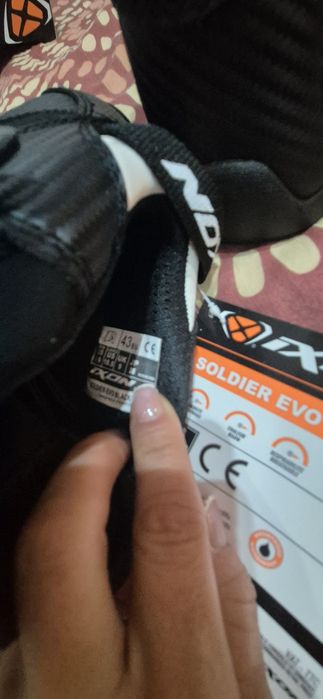 Ghete moto de vanzare