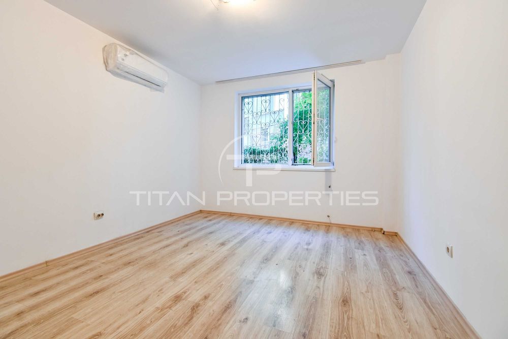 Дава се под наем Тристаен апартамент в София, Център - 61 кв.м за 575 € - Снимка #1