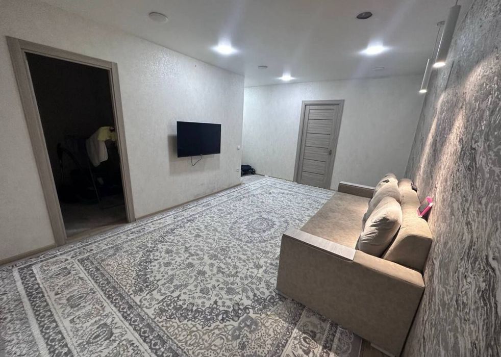 Квартира на Чиланзар 1 квартал 2*3/3/4 общ пл 68м  с обстановкой