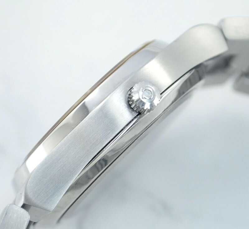 Omega Seamaster Cosmic 2000 Automatic, Тъмно син циферблат, Ден и дата