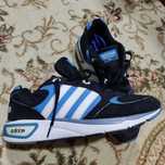 Красовки Adidas, оригинал.покупал в Германии.