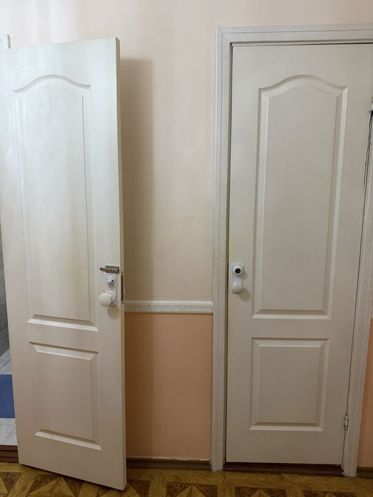 Межкомнатные белые двери