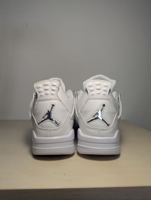 Nike Jordan 4 Pure Money (marimi: 36,39,42,44,45,46)