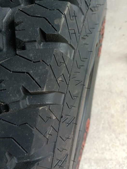 Гуми 31x10.5R15 CST SAHARA AT2