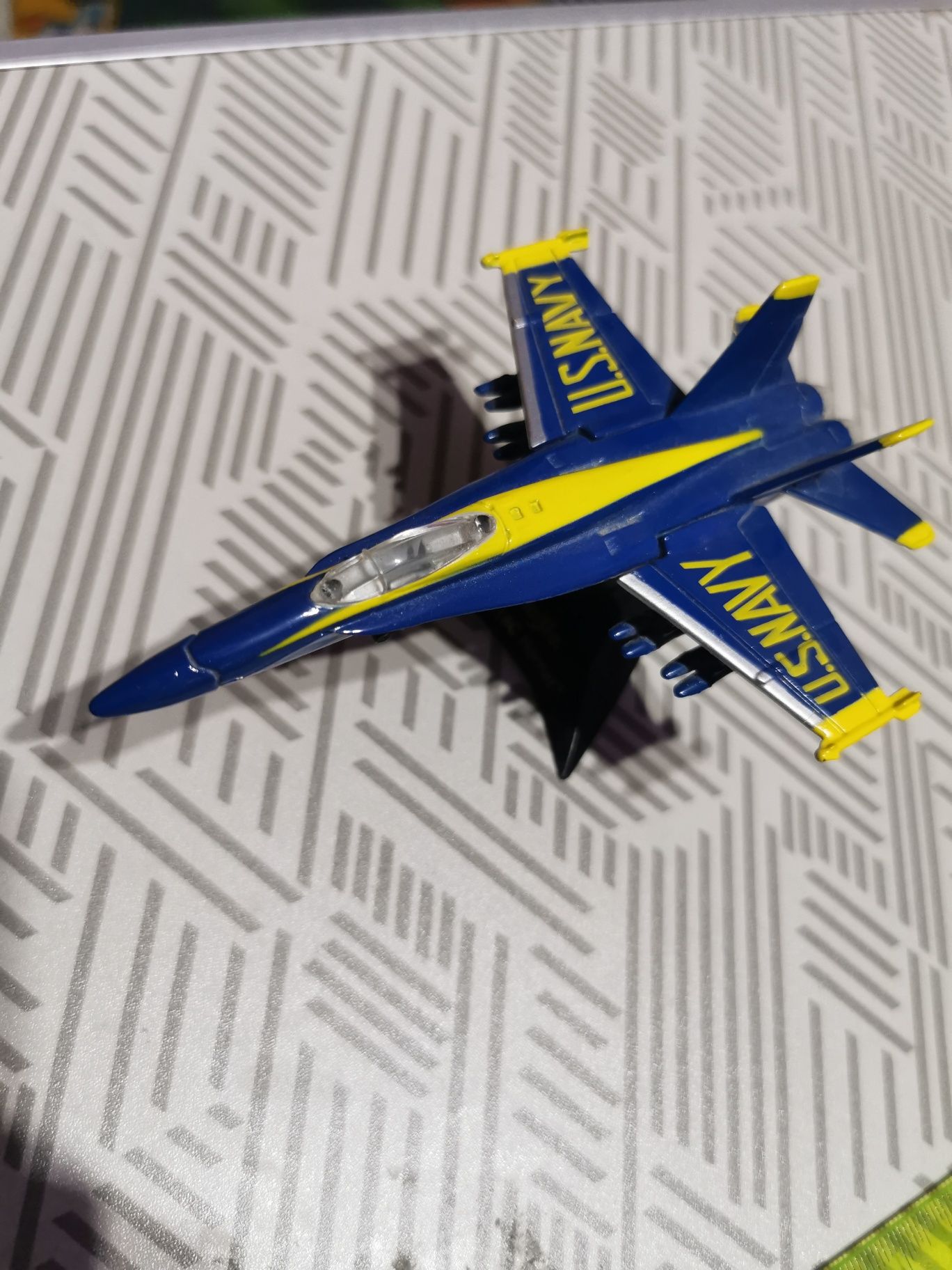Macheta metalica avion - F-18C Hornet Blue Angels