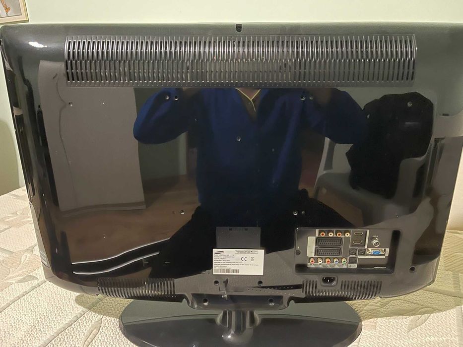 Телевизор Samsung LE32R86BD