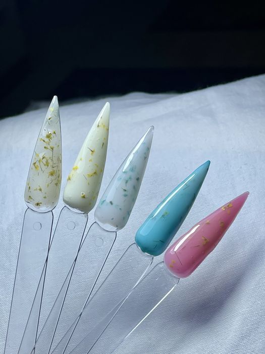 Locuri disponibile – unghii cu gel / semipermanent în Iasi, Cantemir