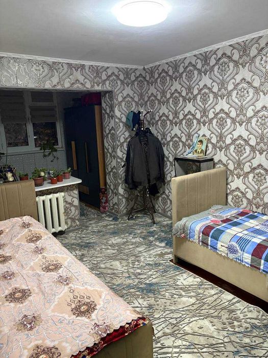 Продаю квартиру 2х комнатную -  с полной обстановкой