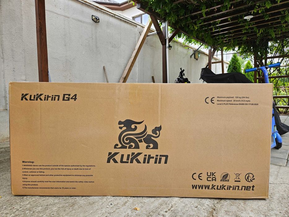 Trotineta KuKirin G4 2025
