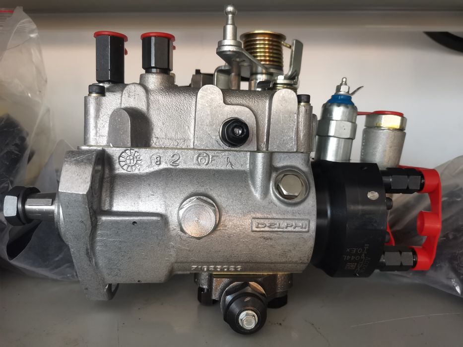 Pompa injecție Perkins NOU