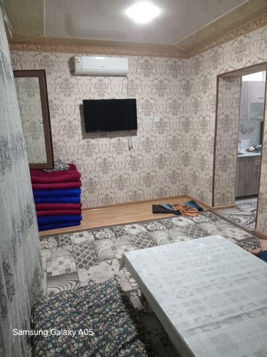 1chi etaj 3 xona 4 xonaqilingan yani balkon 1 metr oldinga surilgan