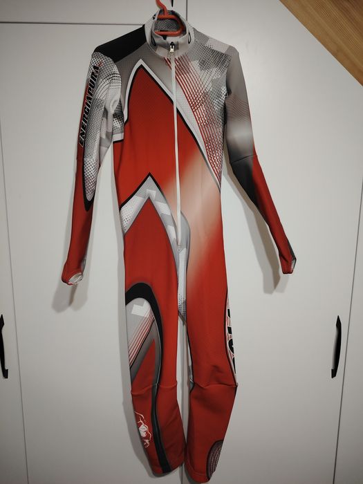 Combinezon ski, Energia Pura, Mărimea XS-S, culoare alb-negru-rosu,.