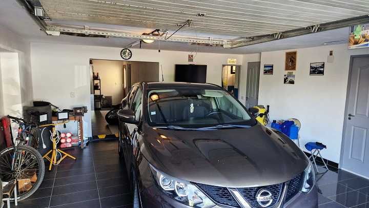 PROPRIETAR ,Casa superba mobilata Lux ,Garaj,toate utilitatile,duplex