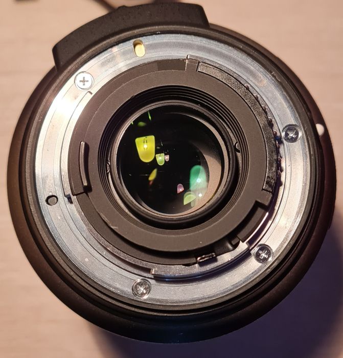 Vând obiectiv Nikon 18-140mm 3,5-5,6G DX SWM VR ED