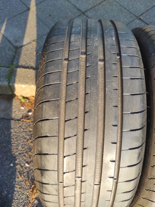 245/45/18 Goodyear