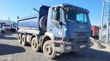 Iveco traker 8x4, basculabil 2 bucăți 2007