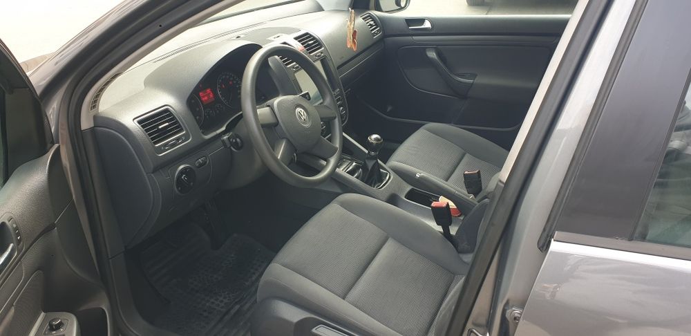 Vw Golf 5 1.4Mpi " Navi " Clima Stare Ireproșabilă Proprietar in acte