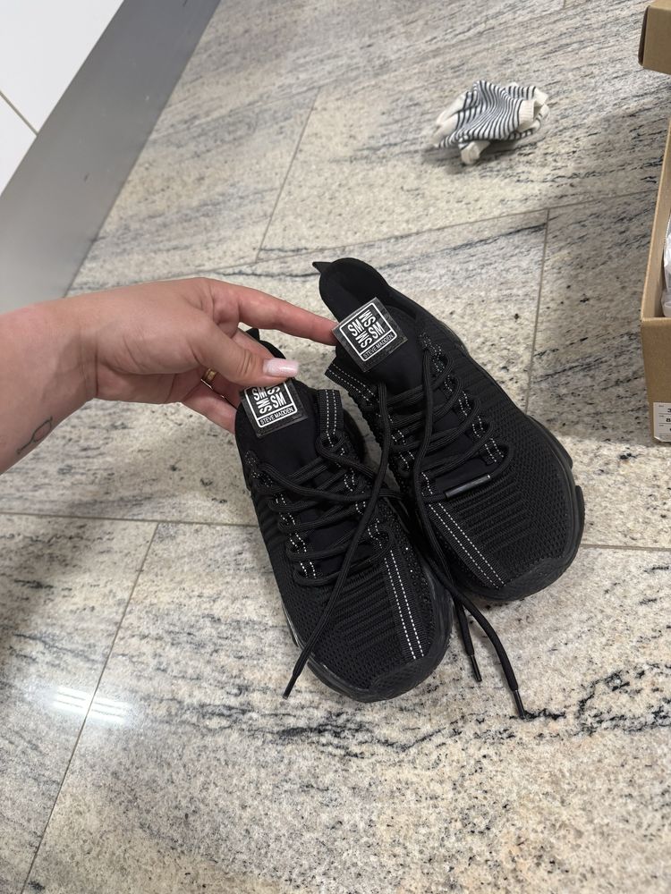 Steve Madden 39 cu pietricele