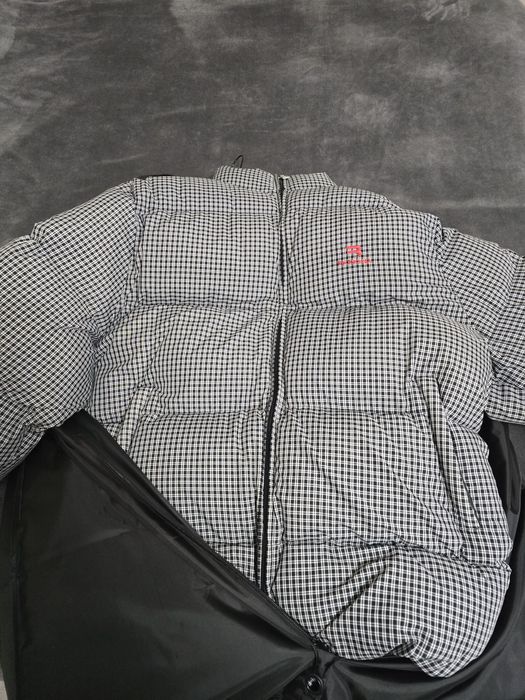 Geaca puffer Balenciaga