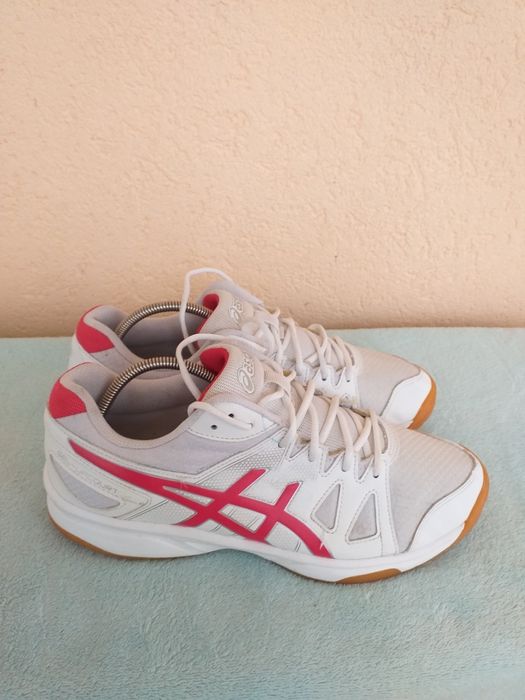Adidași Asics nr 40