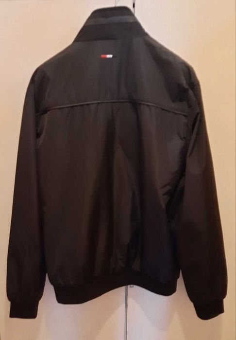 Ново, неизползвано мъжко яке Moncler 3XL