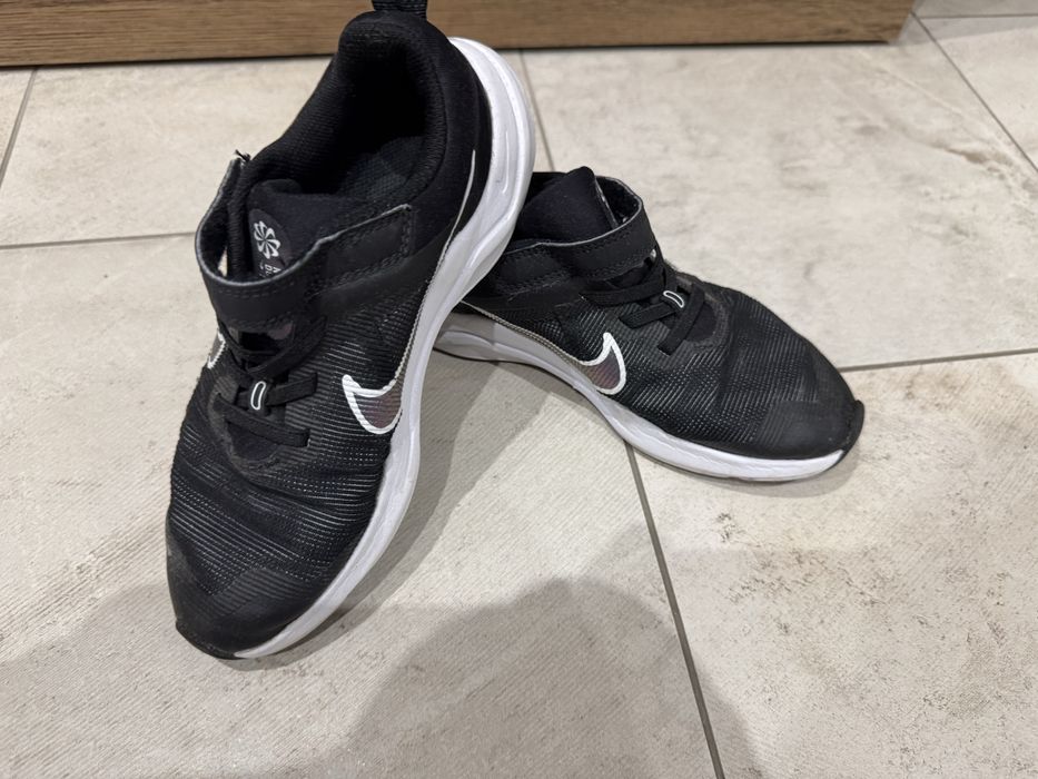 Маратонки Nike размер 33,5