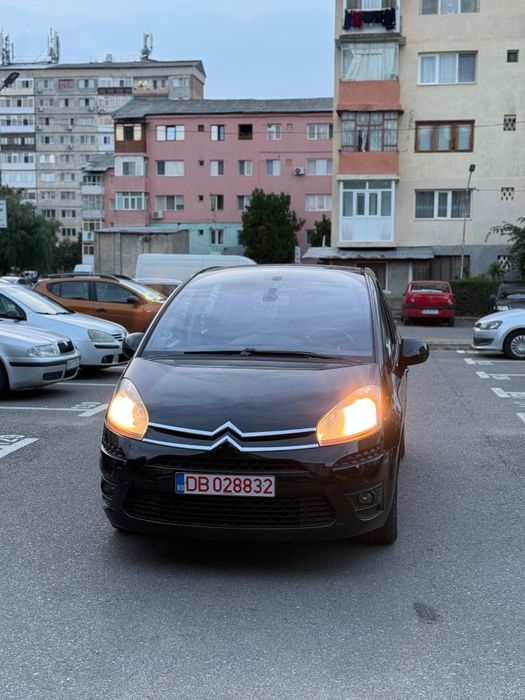 Mașina bine întreținută,impecabil,