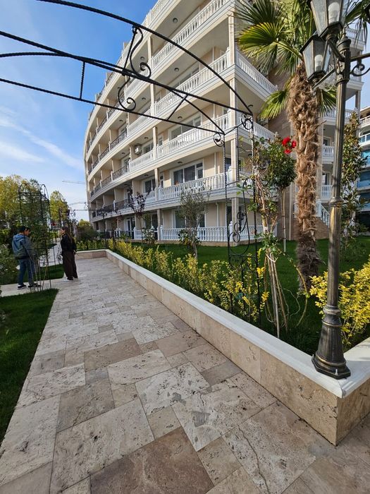 Дава се под наем Къща в к.к. Слънчев бряг - 55 кв.м за 30000 € - Снимка #1