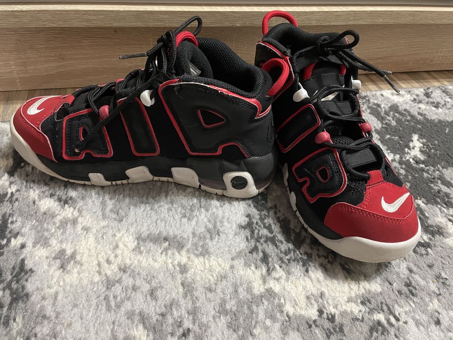 Nike Uptempo marimea 37,5