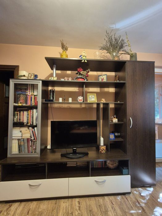 Biblioteca living