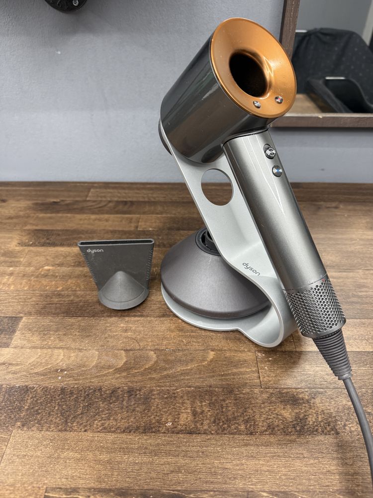 Schimb Dyson Supersonic extrafull