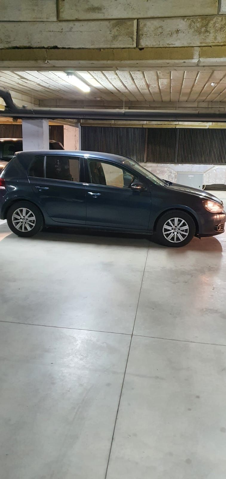 Volkswagen Golf VI