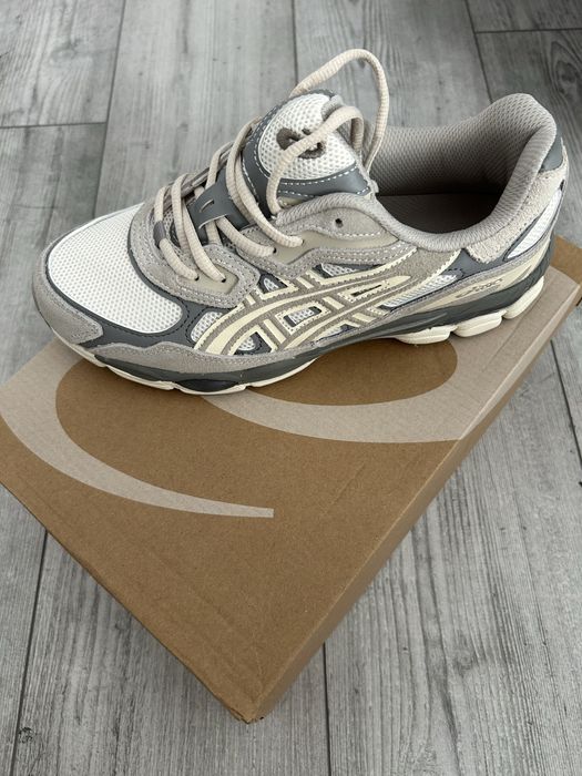 Adidasi Asics GEL NYC