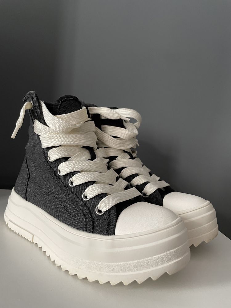 Adidasi stil Converse/ Rick Owens