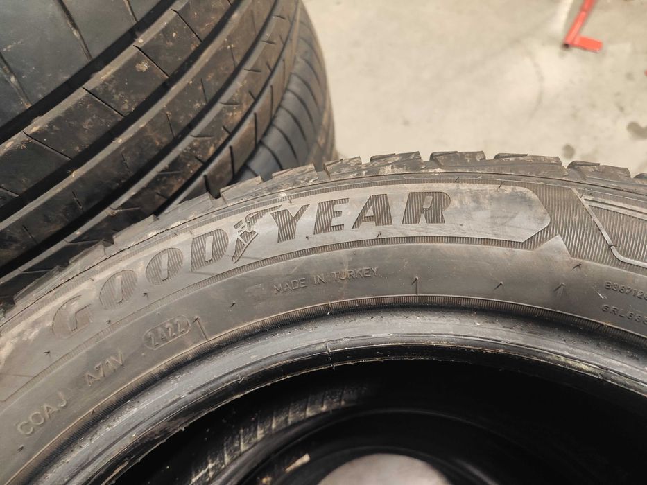 4бр.зимни гуми 225/55/17C Goodyear
