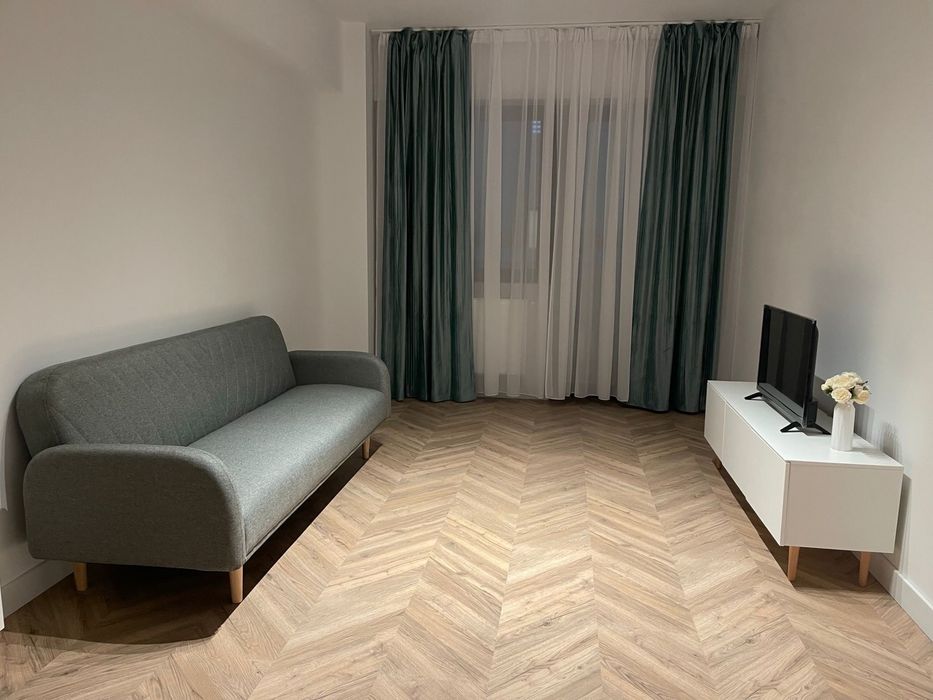 Apartament de inchiriat.