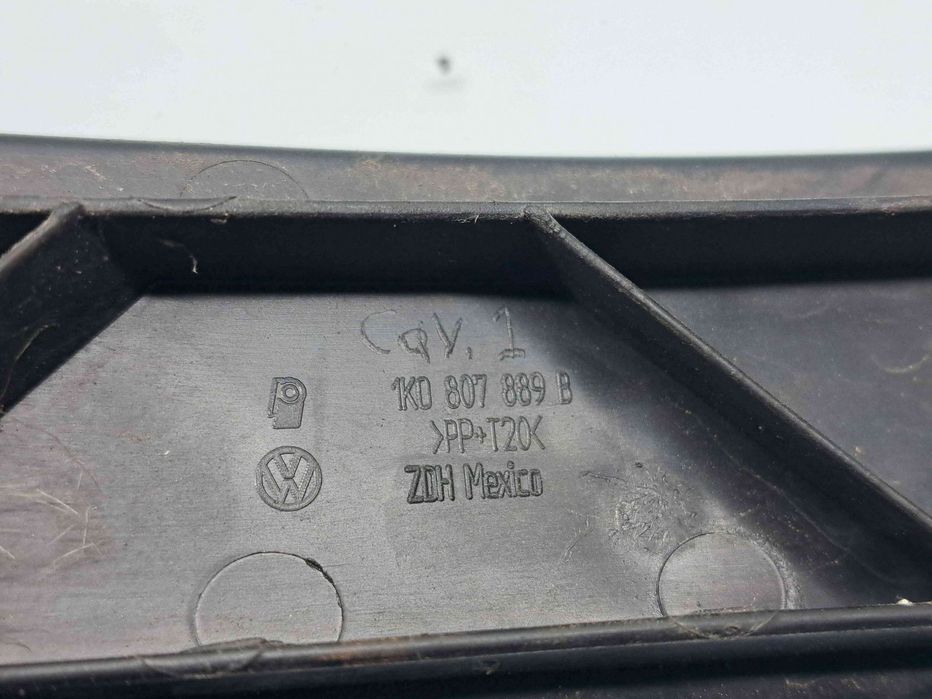 Suport far stanga Volkswagen Jetta 3  (1K2) [Fabr 2005-2010] 1K0807889