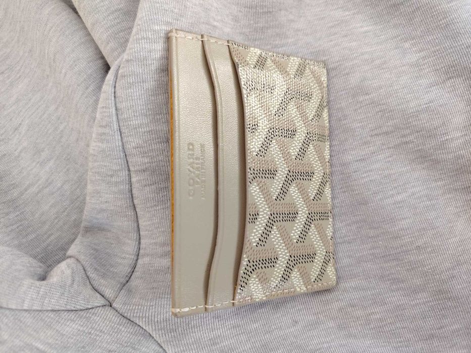Portofel goyard.