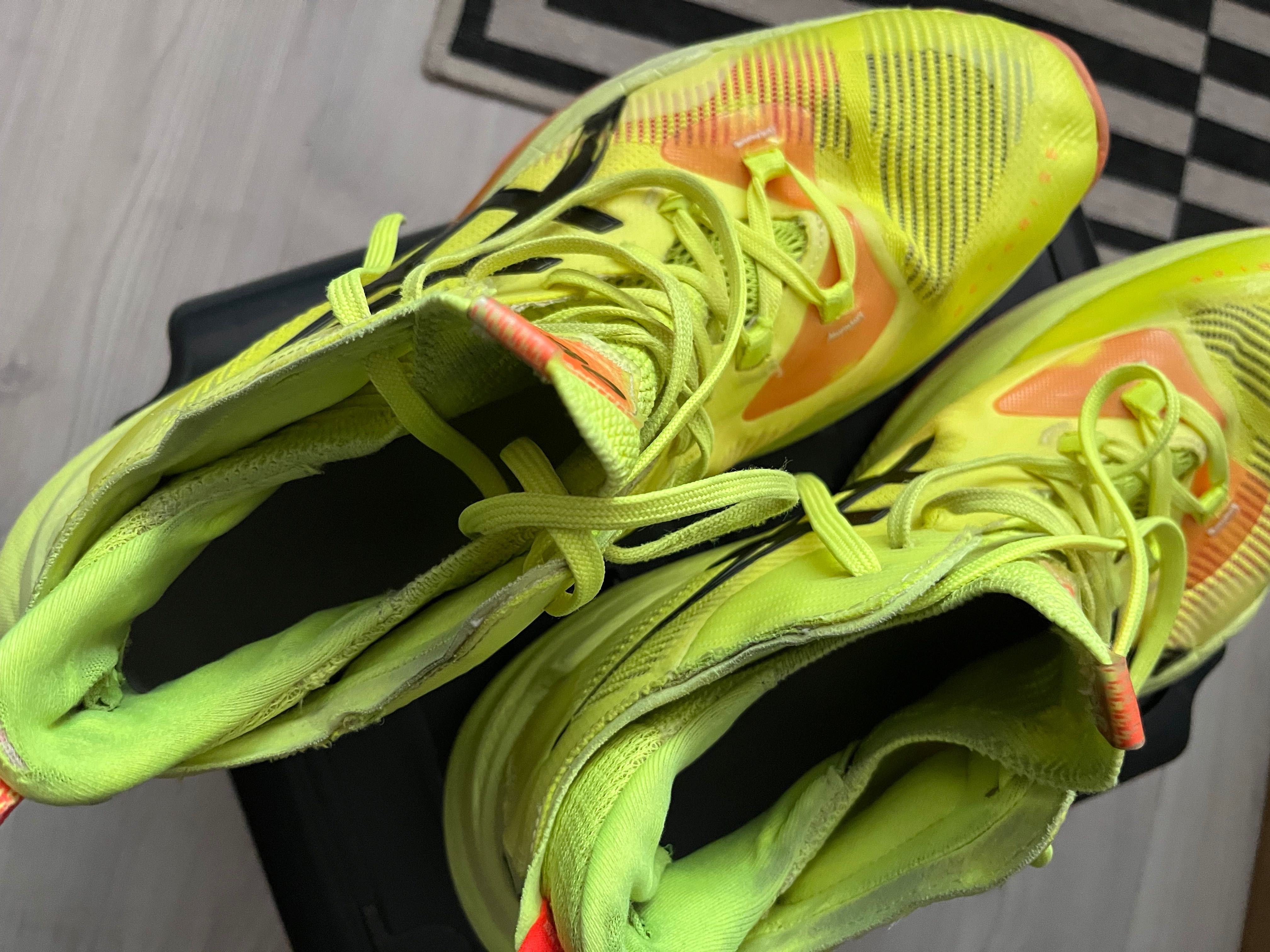 Продавам маратонки asics 47номер