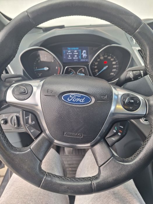 Ford Grand C Max 7 locuri